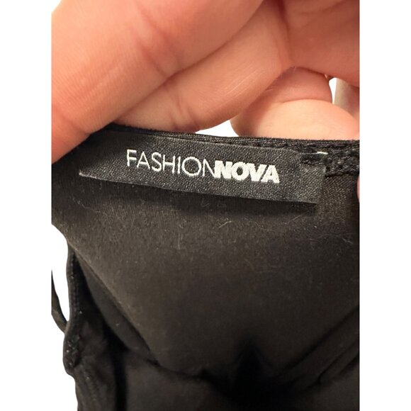 π 2/$20 π Black One Piece Spaghetti Strap Black Body Suit Jumper est Small - Picture 4 of 5